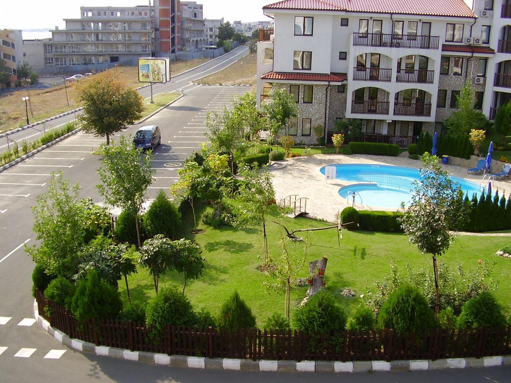 Delfin Apart Complex Sveti Vlas Extérieur photo