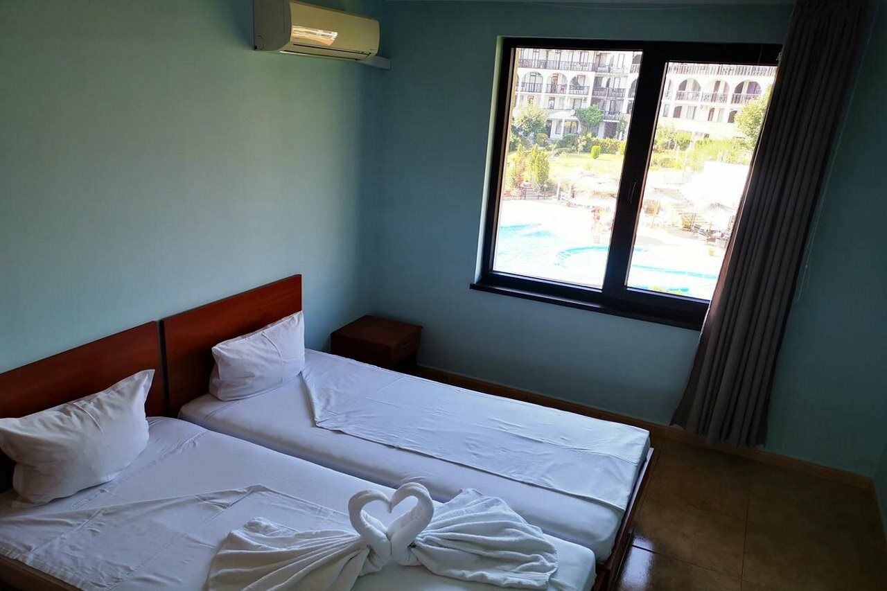 Delfin Apart Complex Sveti Vlas Extérieur photo